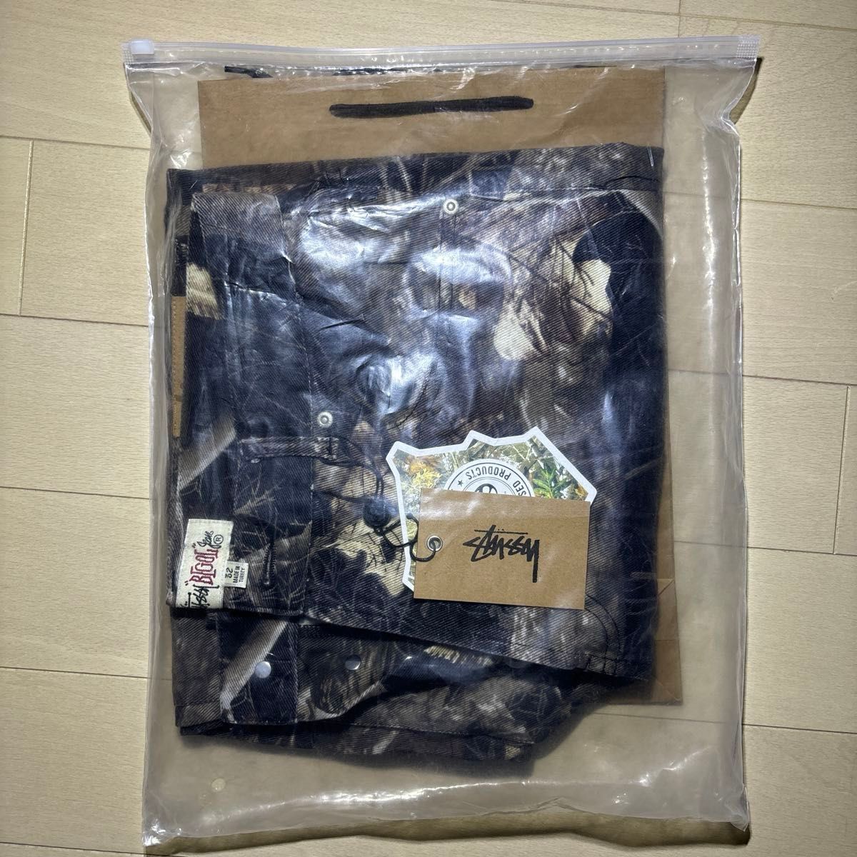 STUSSY BIG OL' JEAN REALTREE EDGE デニムパンツ|Yahoo!フリマ STUSSY BIG OL' JEAN REALTREE EDGE デニムパンツ|Yahoo!フリマ
