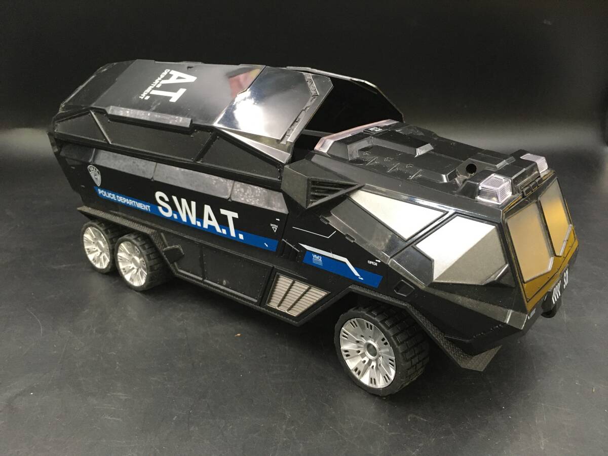 0509-103* Junk радиоконтроллер машина совместно SWAT грузовик Land Cruiser Showa Retro подлинная вещь игрушка электризация * работоспособность не проверялась 