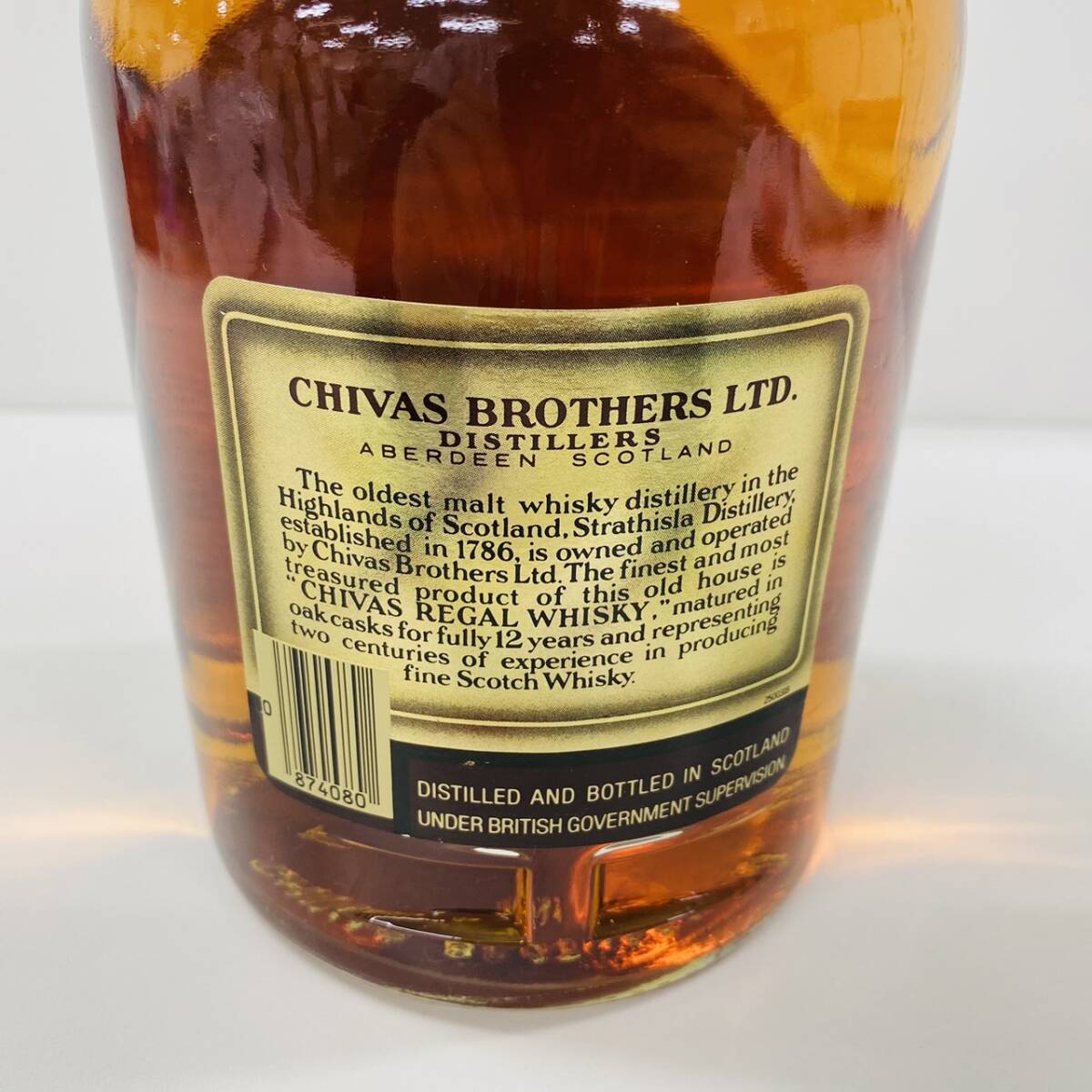 K268-Z9-653【未開栓】CHIVAS REGAL シーバスリーガル ブレンドスコッチウイスキー 12年 箱付き 1000ml 43％ お酒 アルコール ②_画像6