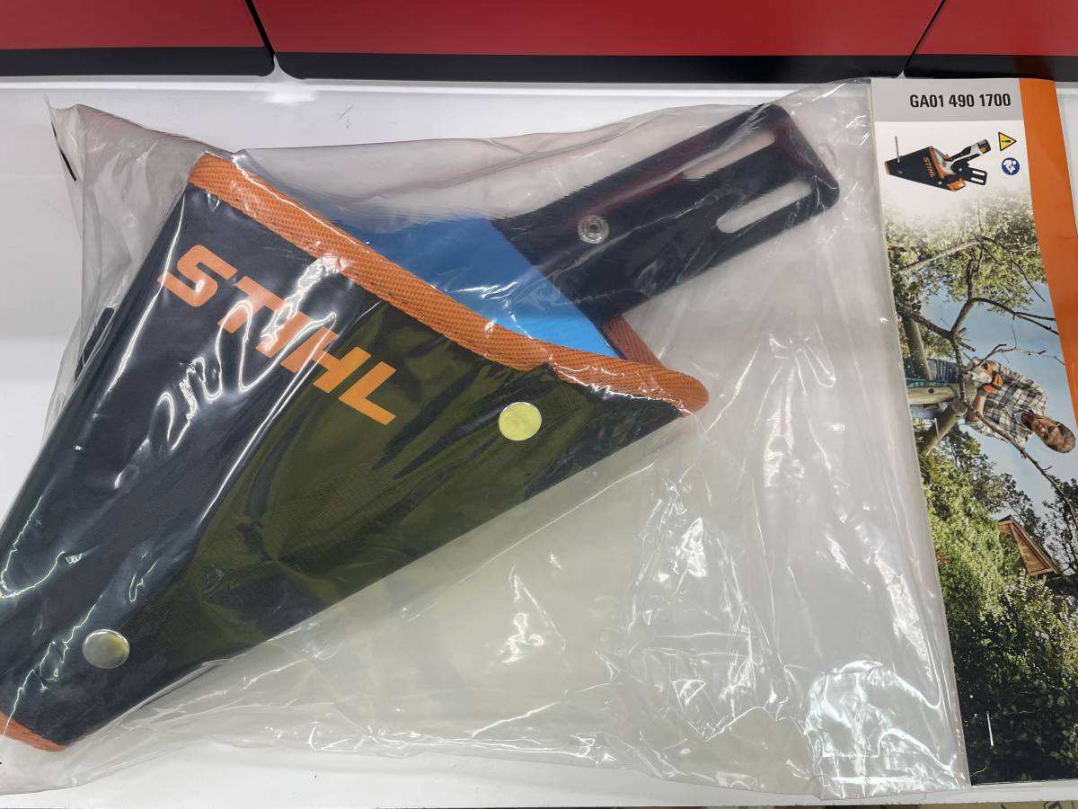 【新品・未使用＊＊ホルダー・替刃２本付＊＊】STIHL　バッテリーチェンソー「GTA26」_画像6