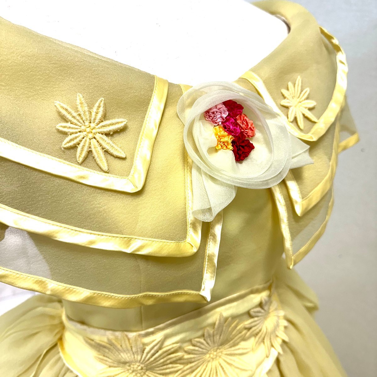 MARIMO 黄色 イエロー カラードレス パーティドレス ドレス 貸衣装 ブライダル 結婚式 披露宴 衣装 舞台発表 コスプレ 刺繍の画像5