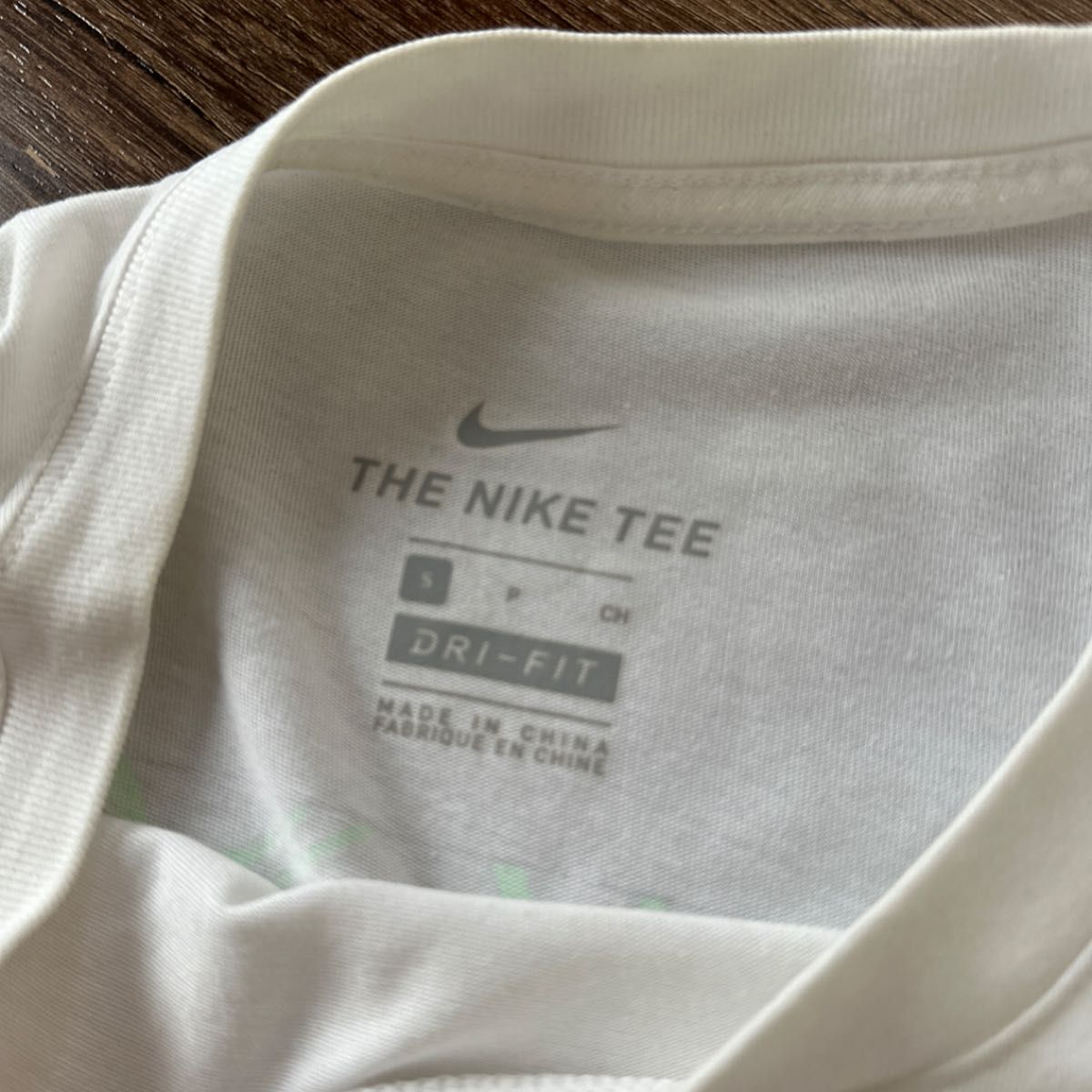 used品　NIKE Tシャツ　メンズSサイズ