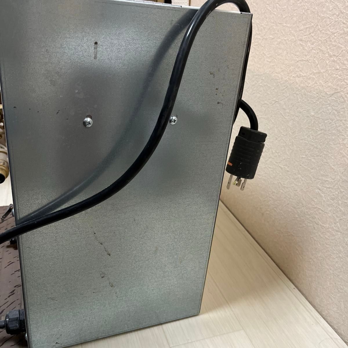 日本イトミック 小型電気温水器 貯湯量12L 単相200V 角型|Yahoo 日本イトミック 小型電気温水器 貯湯量12L 単相200V 角型|Yahoo