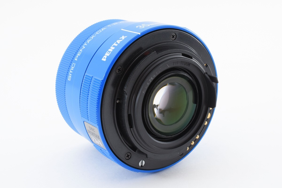 SMC Pentax DA 35mm F/2.4 AL ペンタックスKマウント用 交換レンズ オーダーカラーブルー_画像7