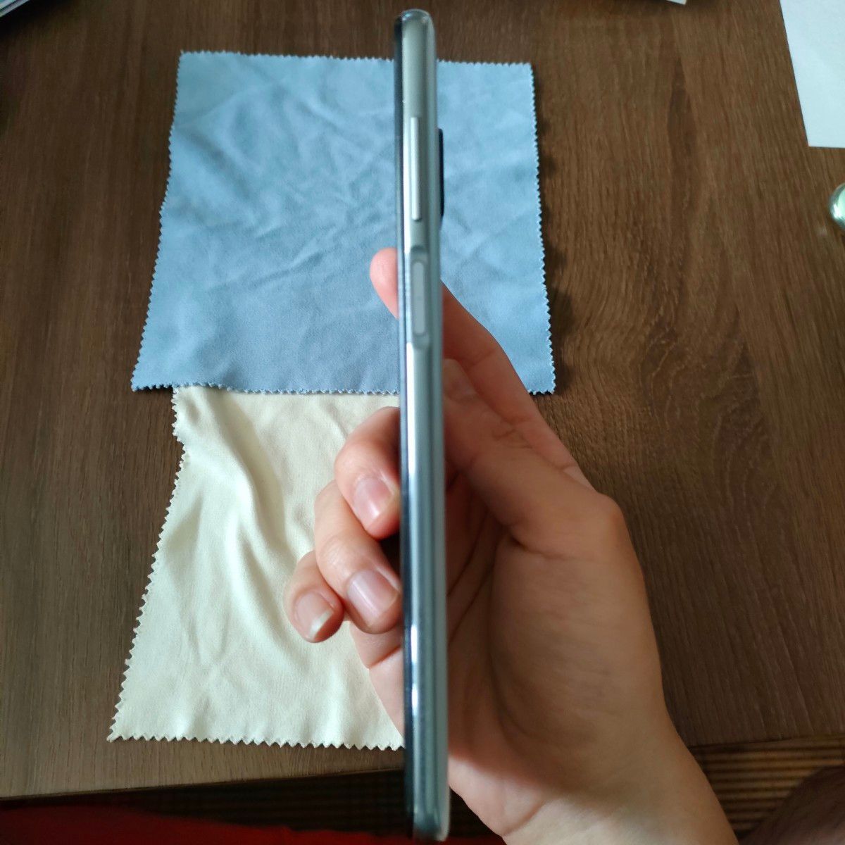 Xiaomi　redmi note 9s 64gbモデル　simフリー！