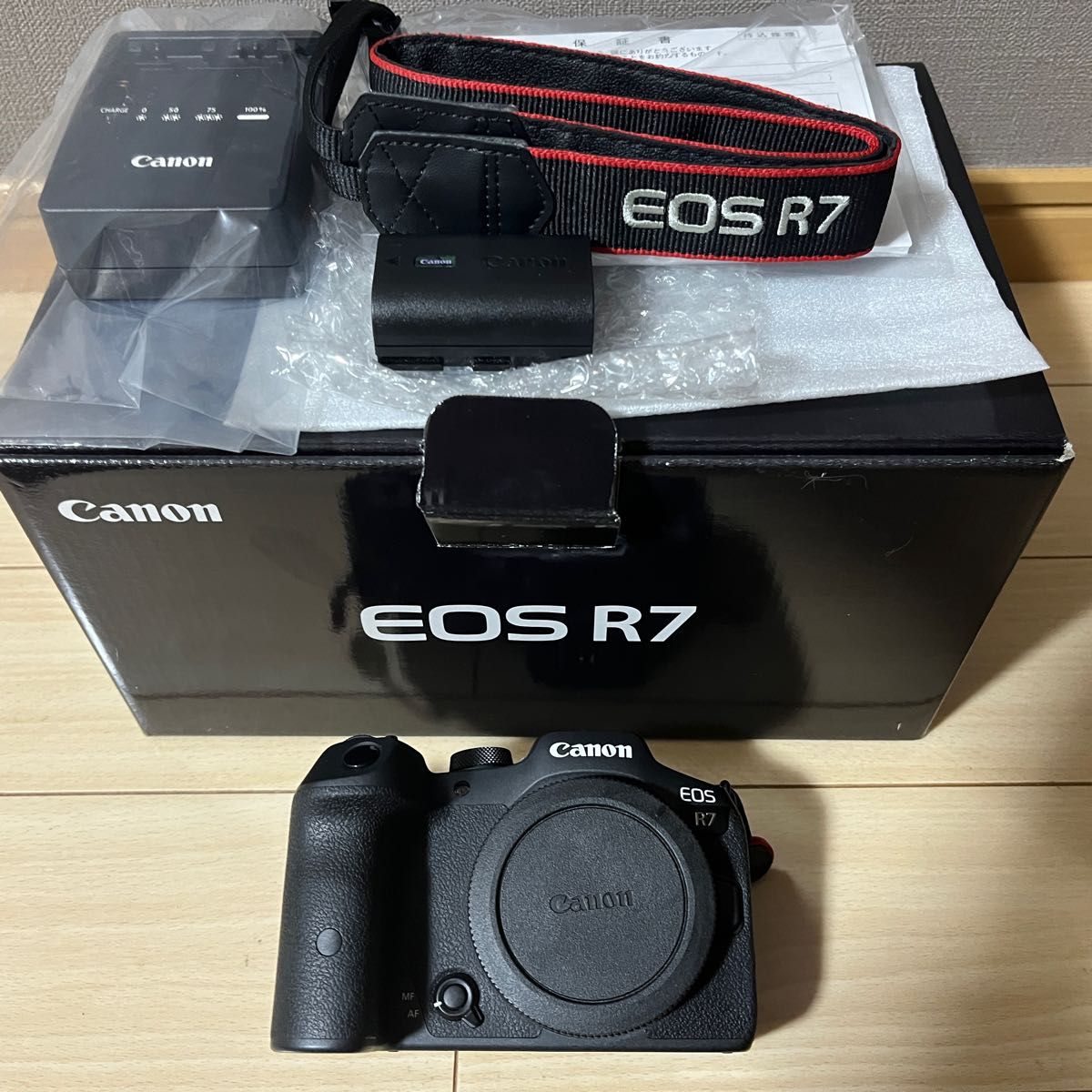 canon EOS R7