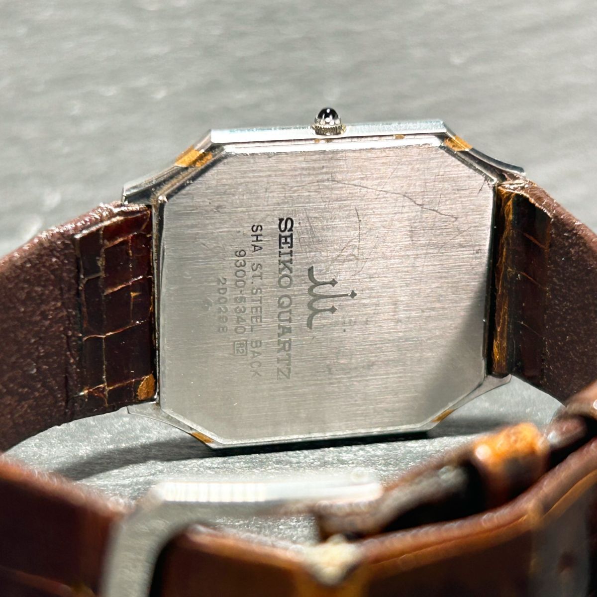 1970年代製 美品 SEIKO セイコー CREDOR クレドール 9300-5340 腕時計 クオーツ アナログ ヴィンテージ ゴールド 諏訪精工舎 電池交換済みの画像8