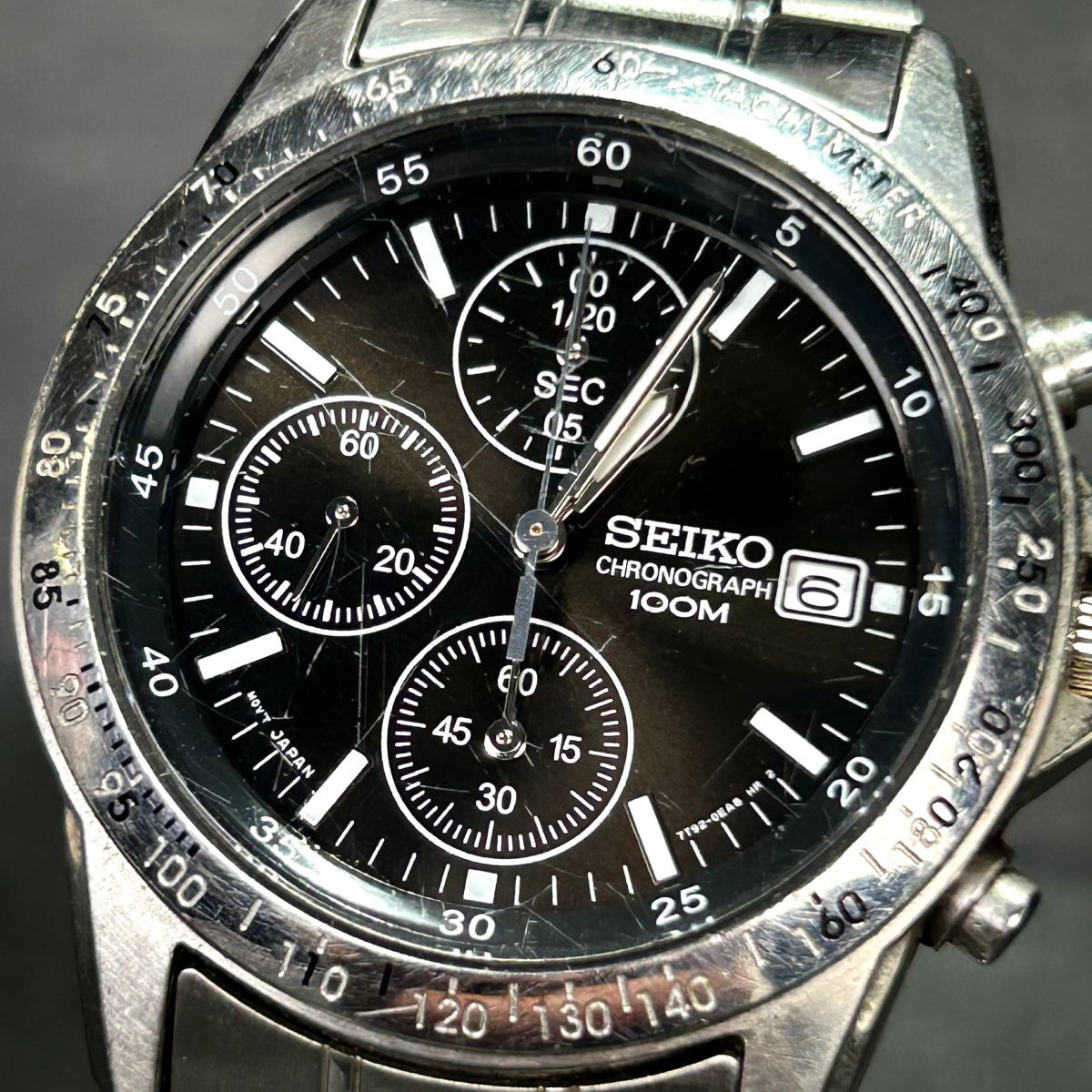 海外モデル SEIKO セイコー クロノグラフ SND367 腕時計 クオーツ アナログ カレンダー ブラック文字盤 ステンレススチール 新品電池交換済の画像2