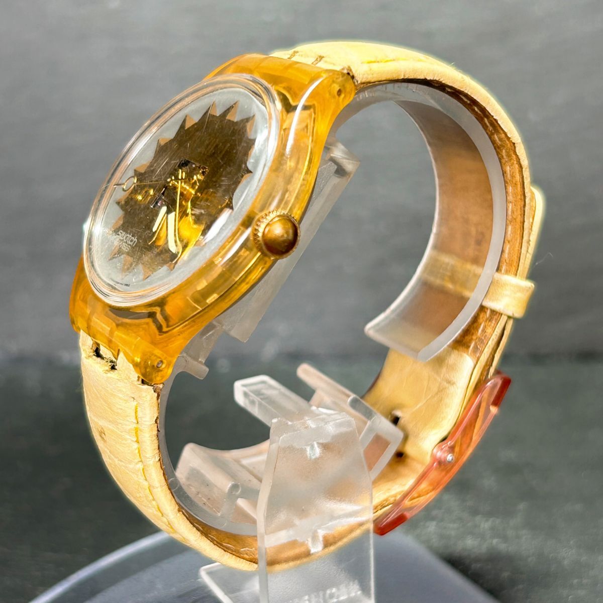 希少 SWATCH スウォッチ AUTOMATIC オートマチック AG1993 腕時計 自動巻き アナログ スケルトン イエロー ゴールド レザー 動作確認済みの画像6