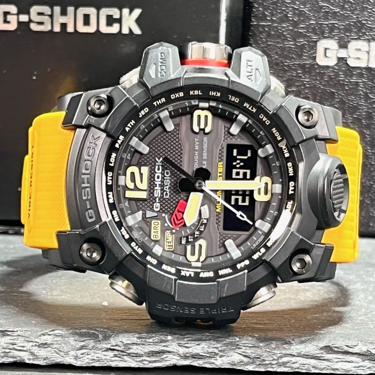 超美品 CASIO G-SHOCK カシオ ジーショック MUDMASTER マッドマスター GWG-1000-1A9 腕時計 ソーラー電波 デジタル アナログ ブラックの画像5