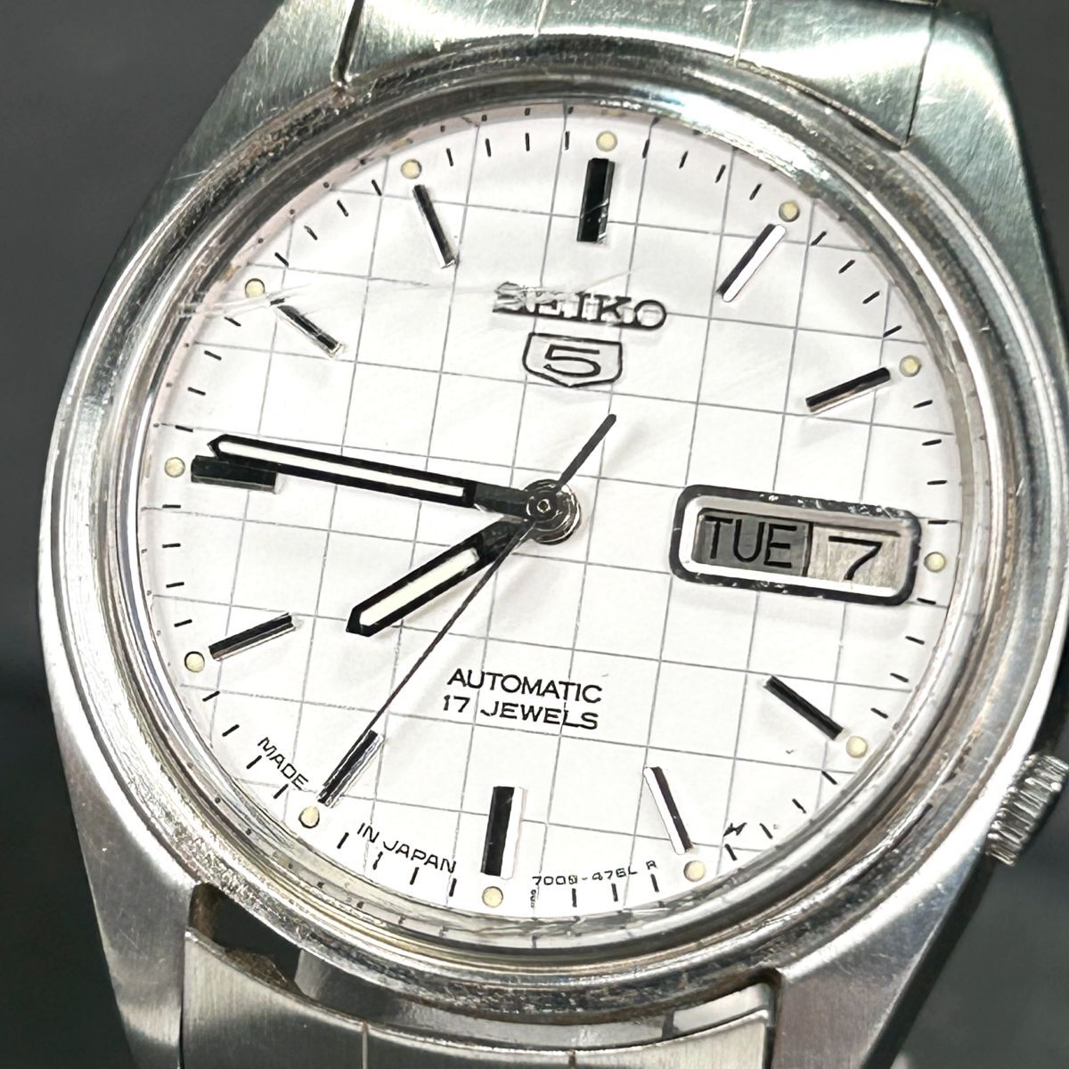 1970年代 SEIKO セイコー セイコー5 7009-821J 腕時計 自動巻き アナログ カレンダー 亀戸製 ステンレススチール ホワイト 動作確認済み_画像2