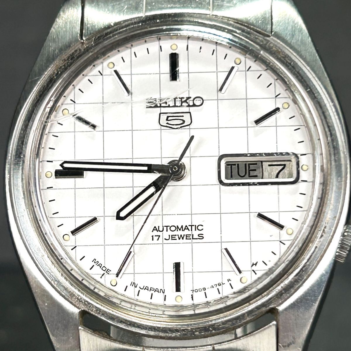 1970年代 SEIKO セイコー セイコー5 7009-821J 腕時計 自動巻き アナログ カレンダー 亀戸製 ステンレススチール ホワイト 動作確認済み_画像3