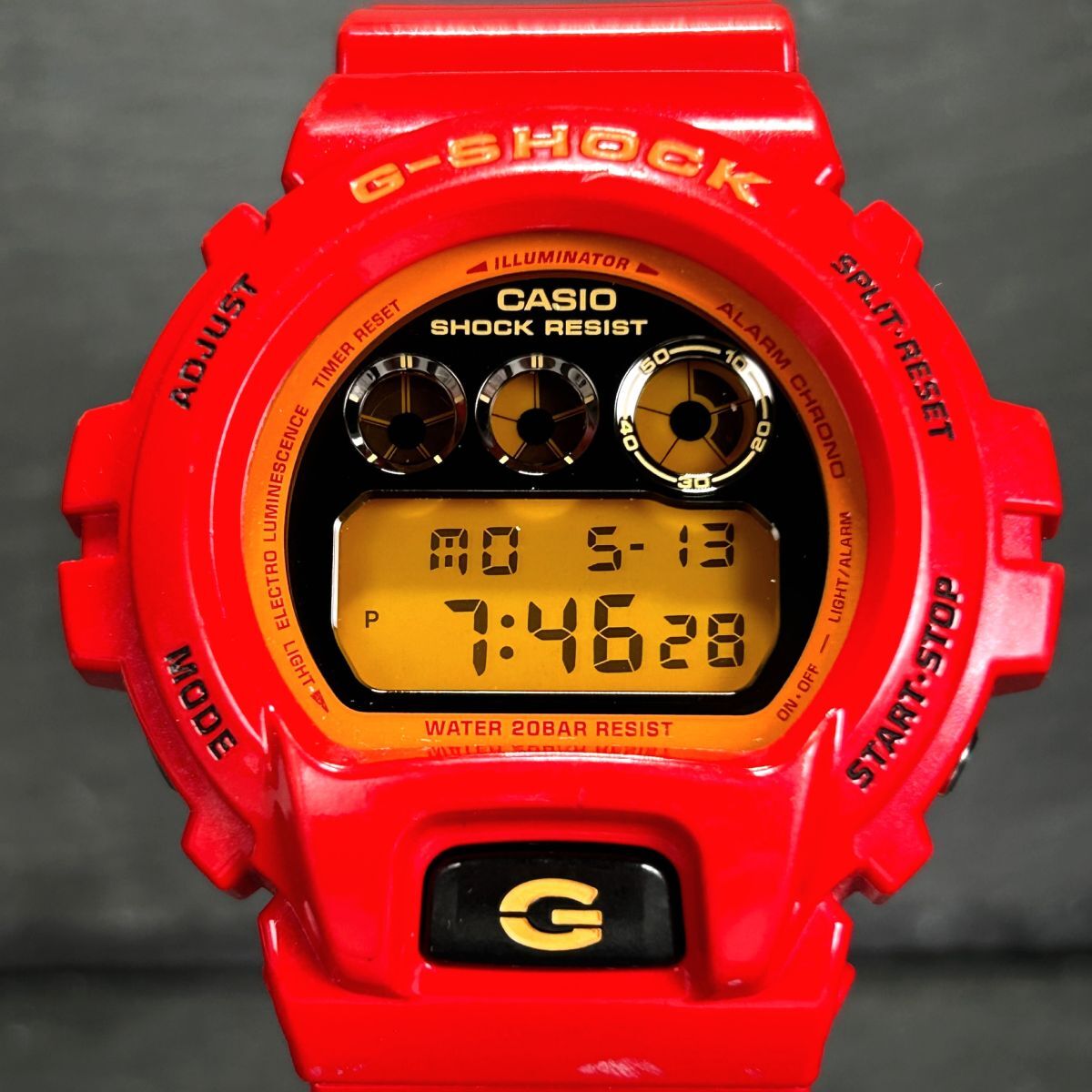 限定モデル CASIO カシオ G-SHOCK ジーショック クレイジーカラーズ DW-6900CB-4 腕時計 クオーツ デジタル 多機能 メンズ 新品電池交換済_画像3