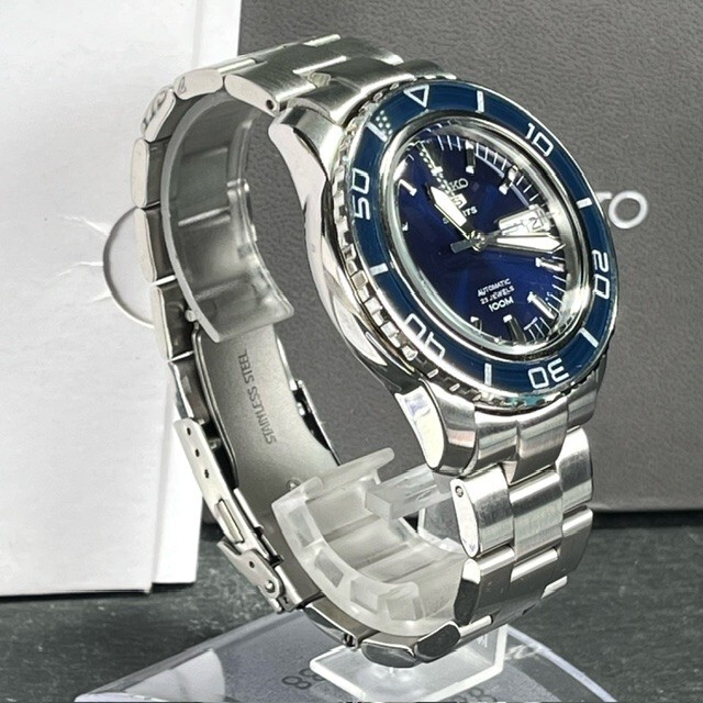 新品 SEIKO5 SPORTS セイコー5 スポーツ 腕時計 自動巻き SNZH53J1 メカニカル アナログ ブルー デイデイト カレンダー 海外モデル_画像4