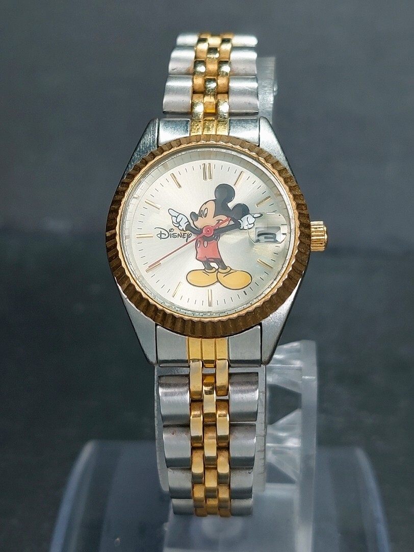 LORUS ローラス Disney ディズニー Mickey ミッキー MU0958 アナログ クォーツ 腕時計 デイトカレンダー メタルベルト 新品電池交換済みの画像2