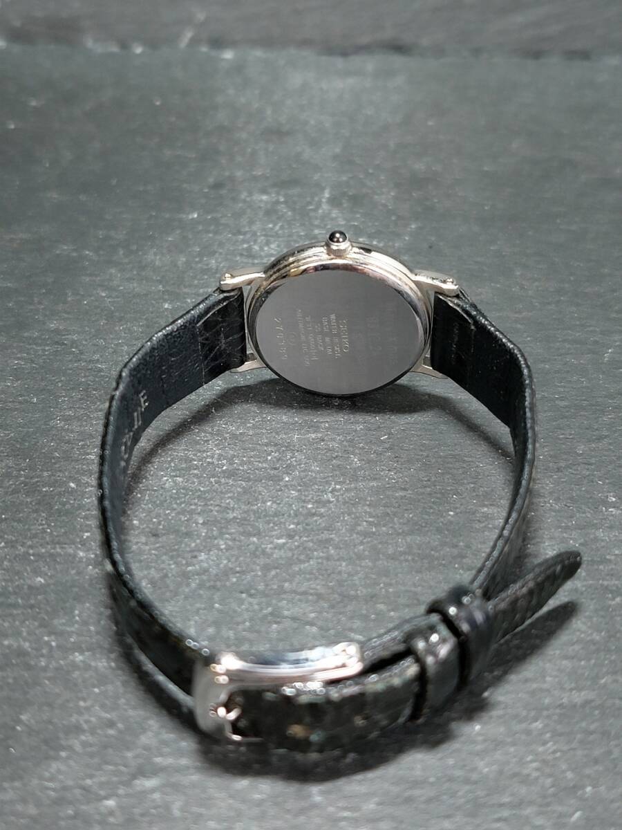  прекрасный товар SEIKO Seiko EXCELINE Exceline 3F31-0A60 аналог кварц наручные часы белый циферблат кожаный ремень маленький размер батарейка заменен 