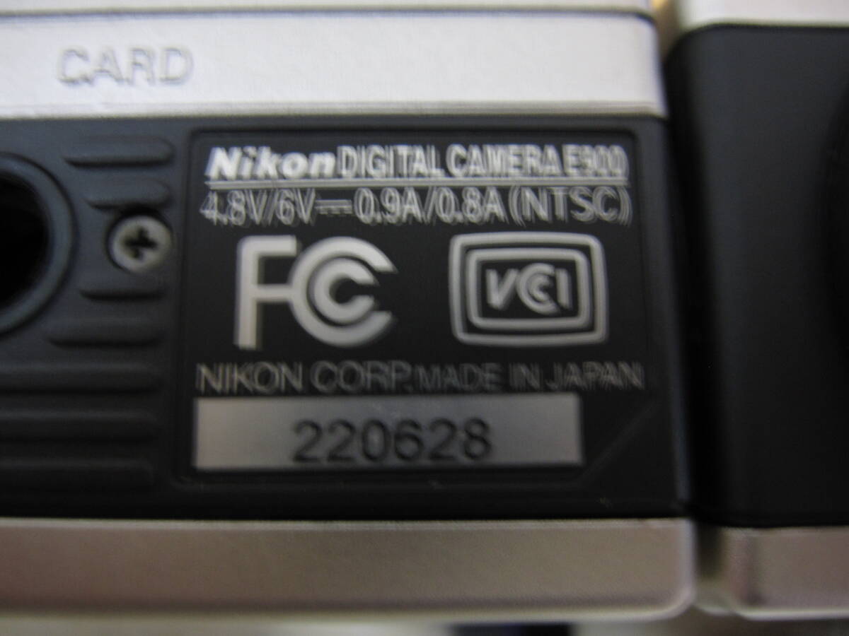 程度中上　Nikon　ニコン COOLPIX900　クールピクス E900 　動作確認済　やや難有_画像3