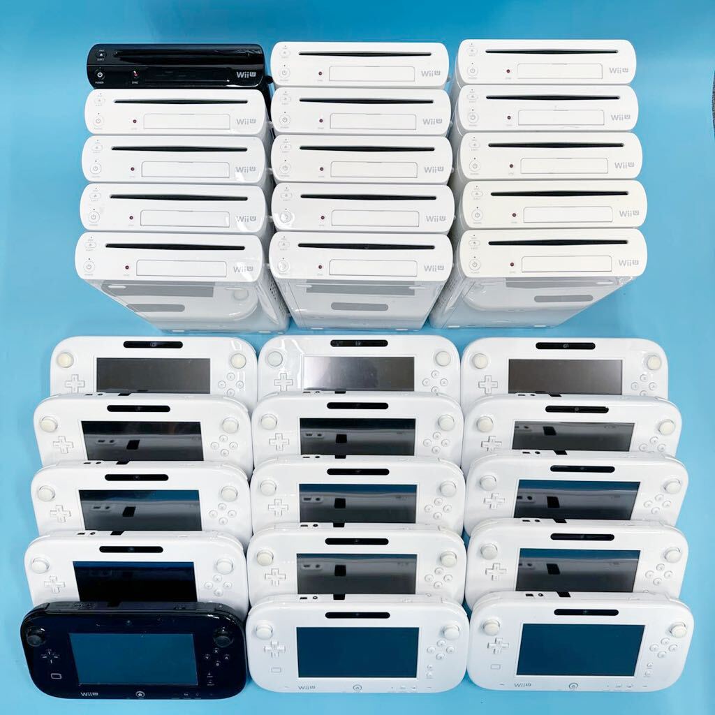 [NINTENDO / Nintendo ]30 point set Wii U body 32GB WUP-101 & WiiU game pad WUP-101 white white black black nintendo large amount set sale 
