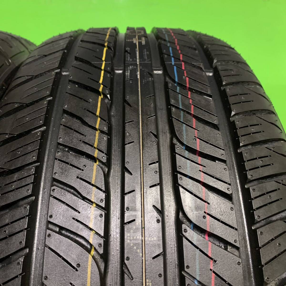 AE677-405★新品未使用　DUNLOP GRANDTREK PT2A 285/50R20 112H サマータイヤ　2本　夏　グラントレック_画像3