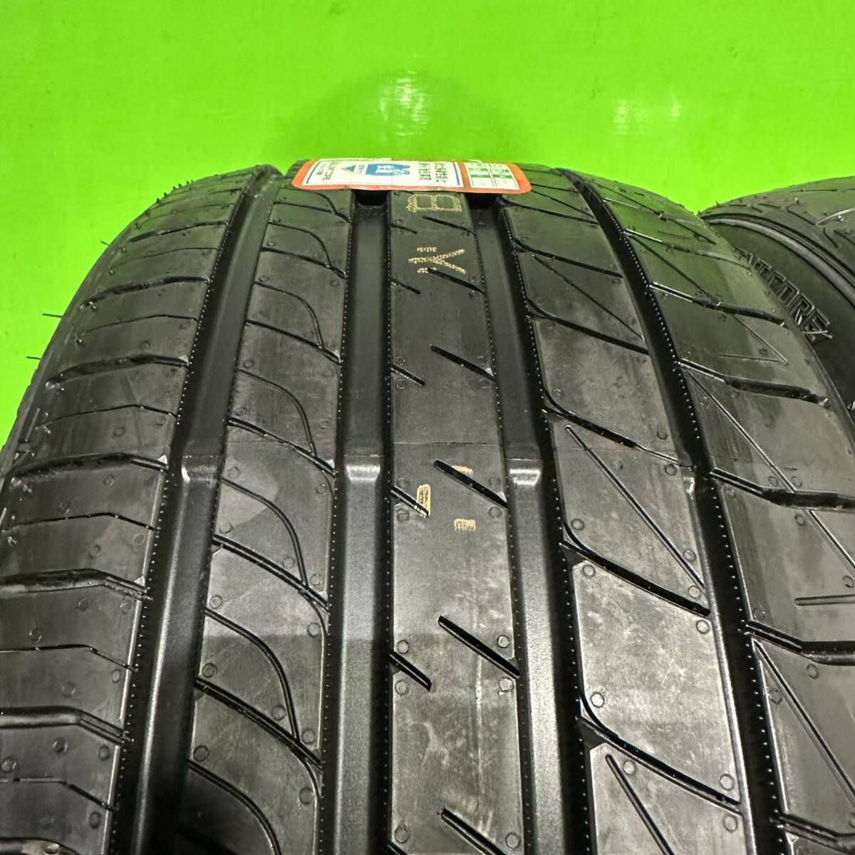 AE660-405★新品未使用　DUNLOP LE MANS V ルマン5 夏　225/35R19 98W XL サマータイヤ　2本_画像2