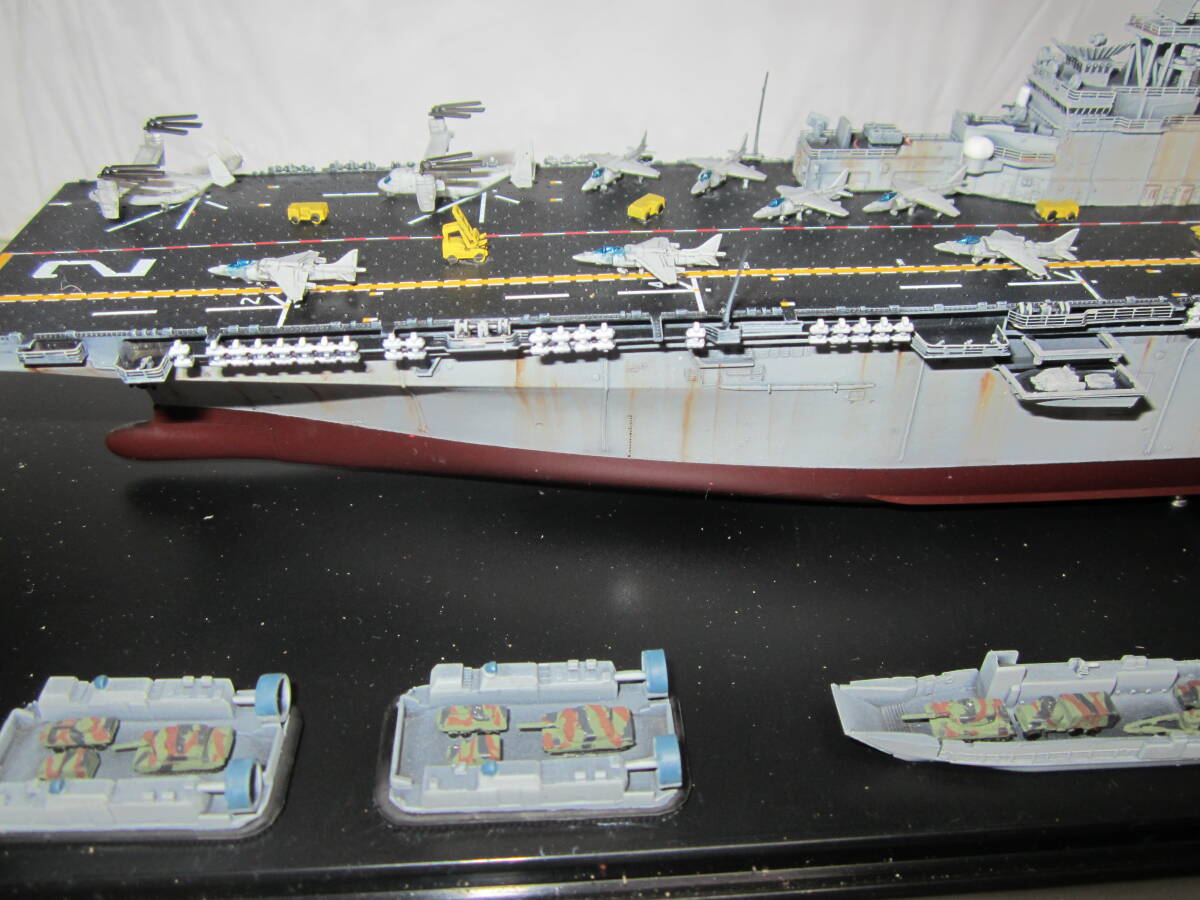 1/700精密模型 ワスプ級強襲揚陸艦 エセックスLHD-2 - アメリカ 1/700精密模型 ワスプ級強襲揚陸艦 エセックスLHD-2 - アメリカ