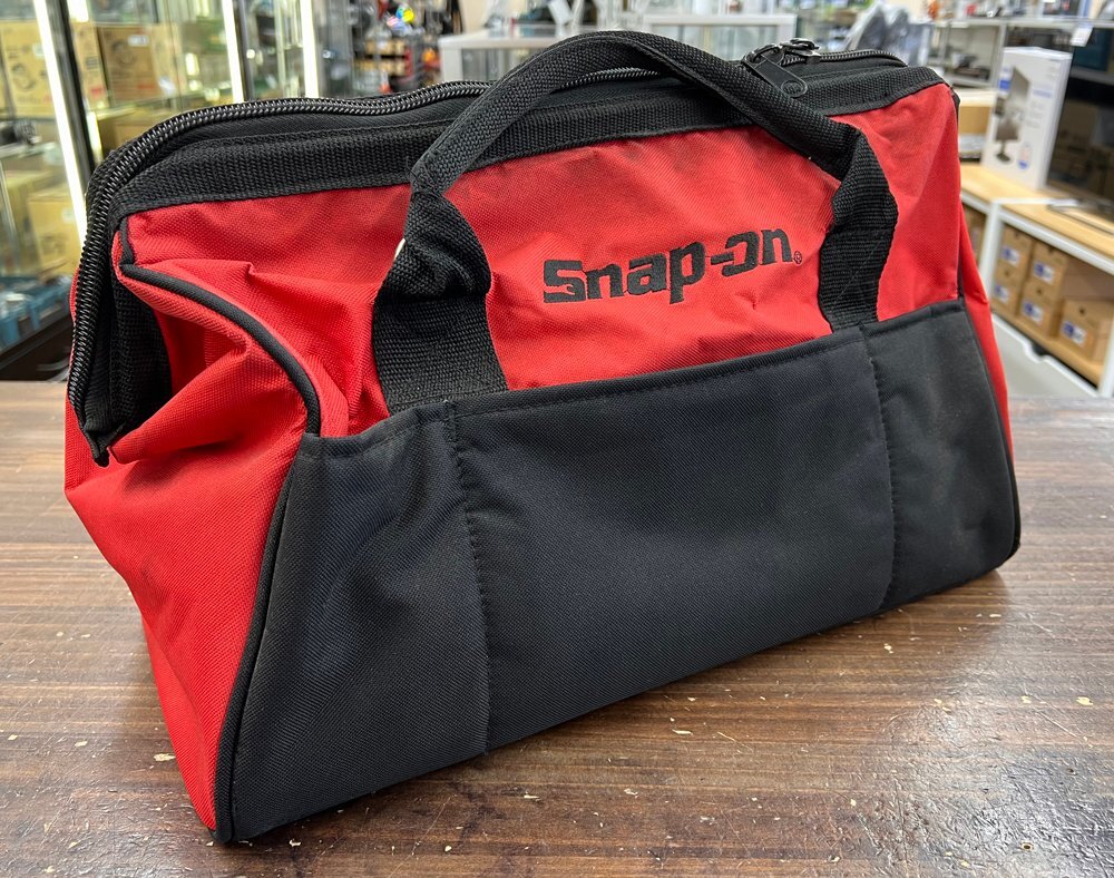 Snap-on/スナップオン 車載工具バッグ 赤/レッド ツールバッグ 持ち運び 工具箱 収納_画像2