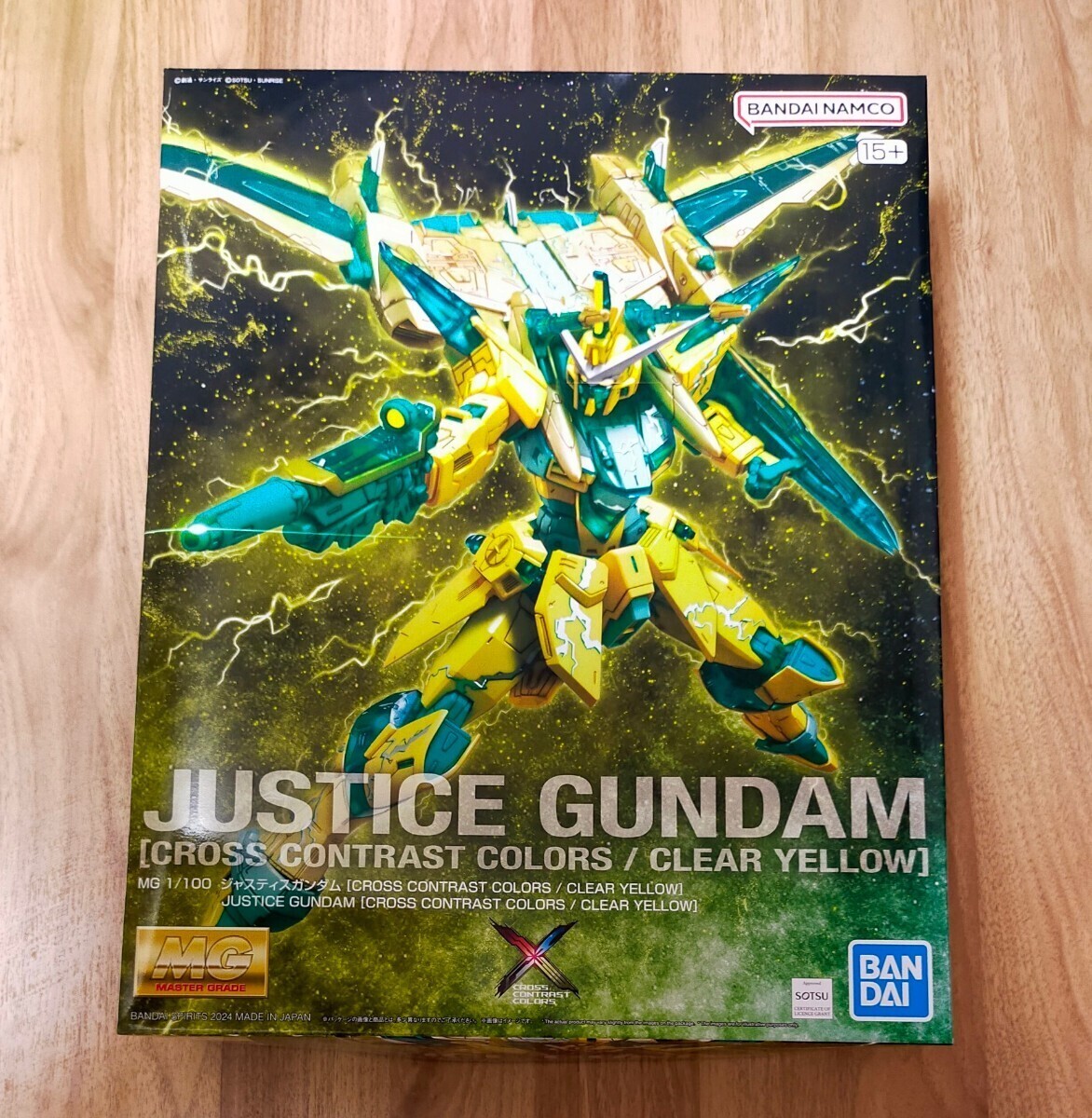 MG☆1/100ジャスティス ガンダム CROSS CONTRAST COLORS クリア MG☆1/100ジャスティス ガンダム CROSS CONTRAST COLORS クリア