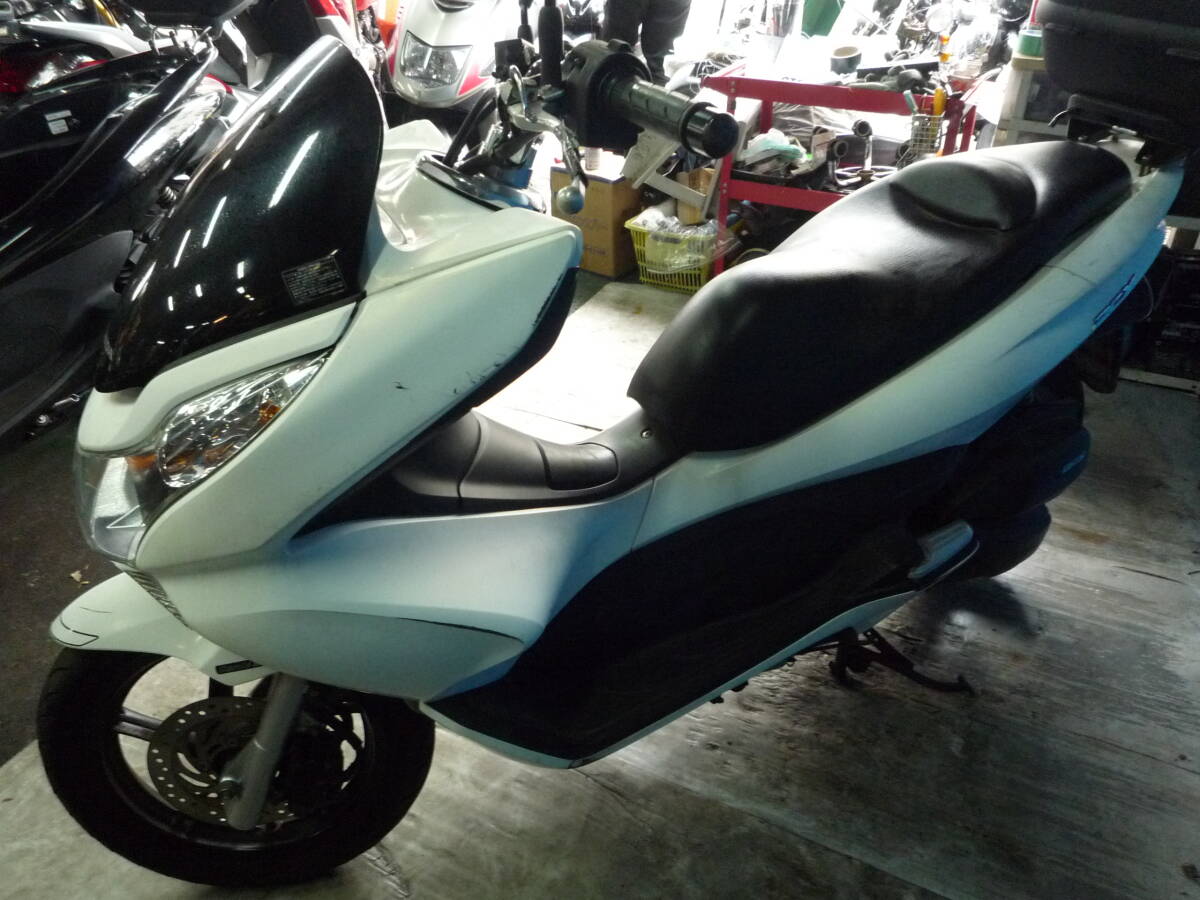 HONDA PCX125 白 エンジン始動動画 自賠責保険で乗れます 半額配送キャンペーン 期間限定 現状渡し諸経費０円 激安 横浜 P-Yard_画像4