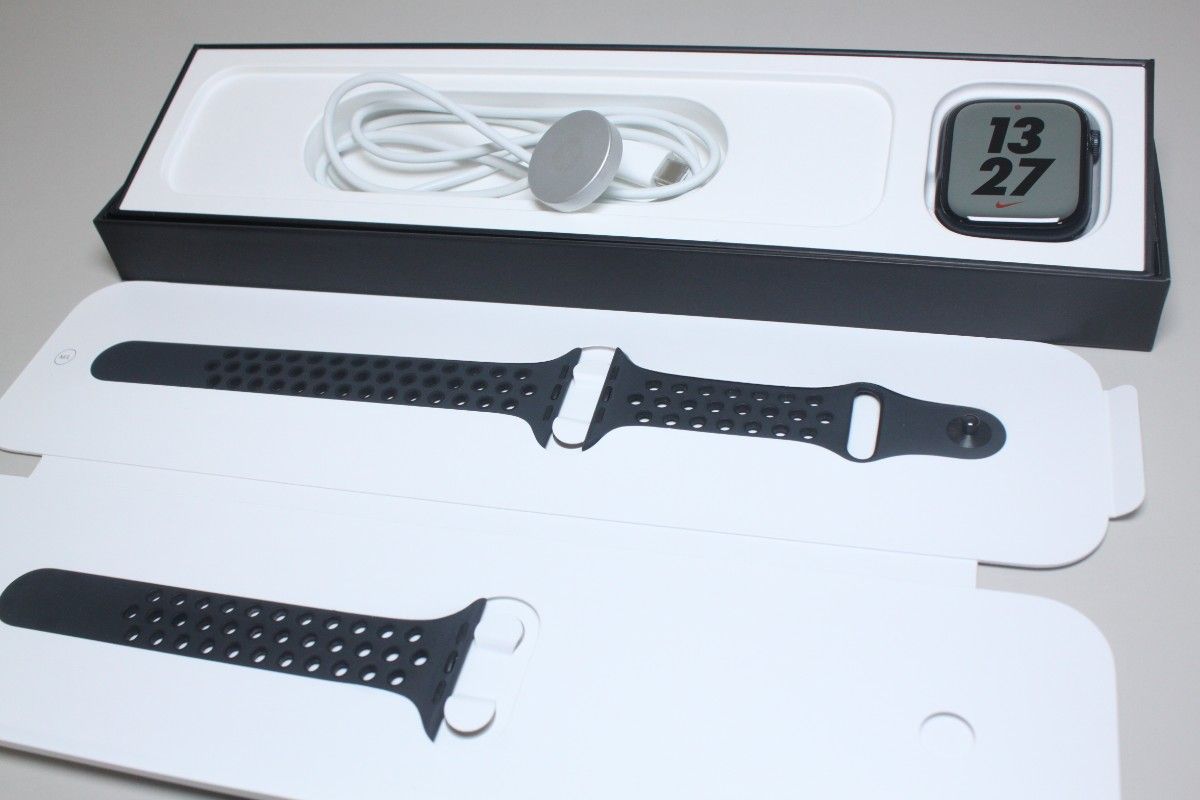 Apple Watch Nike Series 7/GPS+セルラー/45mm/A2478〈MKL53J/A〉④