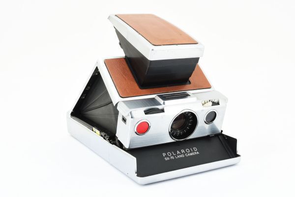 Polaroid Polaroid SX-70 instant camera #592