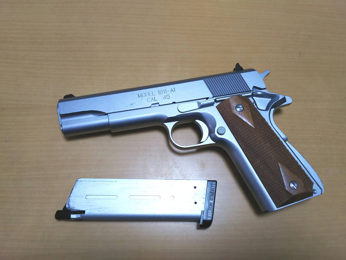 希少 WA SCW ミルスペック 1911-A1 ガバメント ヘレッツ木製グリップ付 ヘビーウェイト オールシルバー SCW Ver.3 マグナガスブローバック_画像1