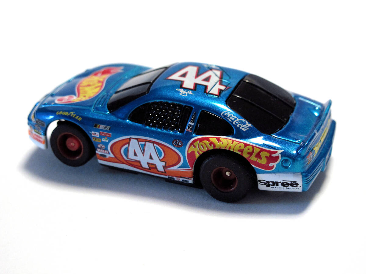 HO slot car TYCO 440X2 Hot Wheels Nascar HOT WHEELS NASCAR blue including in a package possible AFX Magna car 