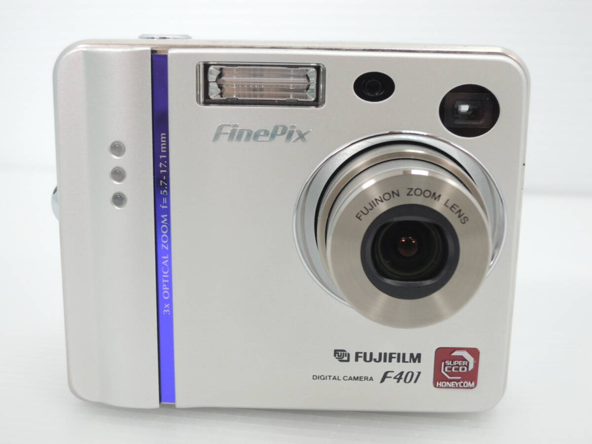 △FUJIFILM 富士フイルム コンパクトデジタルカメラ FinePix F401 シルバー 付属品 箱あり SD未使用 通電確認済み/管理7744A12-01260001の画像5