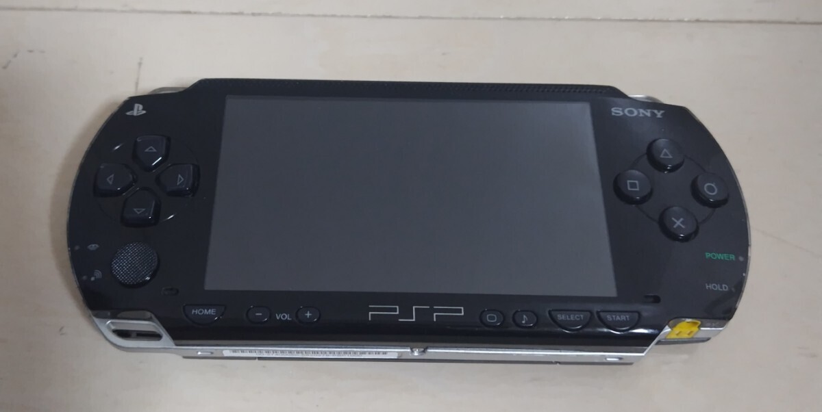SONY ソニー プレイステーションポータブル PSP PSP-1000 ブラック ゲームできたのみ確認 初期化済み ジャンク 送料520円より_画像2