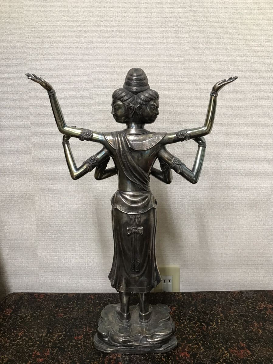  re-exhibition ..... structure sculpture ornament silver made approximately 7Kg also box height 53 width 36( approximately /cm) long-term storage present condition goods 