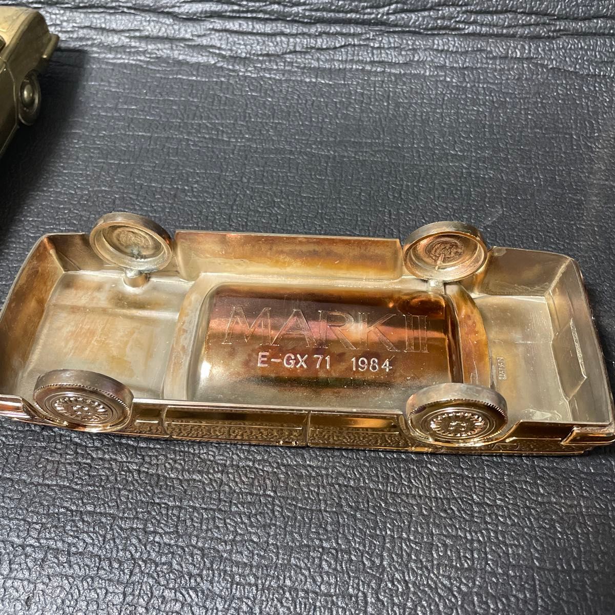灰皿 シガレットケース NISSAN MARK-Ⅱ CORONA コロナデラックス 灰皿 シガレットケース NISSAN MARK-Ⅱ CORONA コロナデラックス