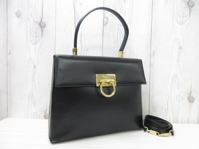 極美品 Ferragamo フェラガモ ハンドバッグ ショルダーバッグ バッグ レザー 黒 2WAY 70167の画像2