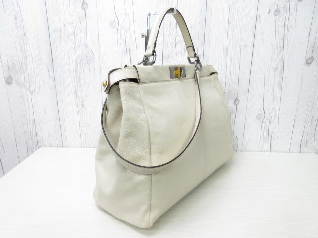 極美品 FENDI フェンディ ピーカブー トートバッグ ショルダーバッグ バッグ レザー ライトベージュ A4収納可 2WAY 71275Y_画像4