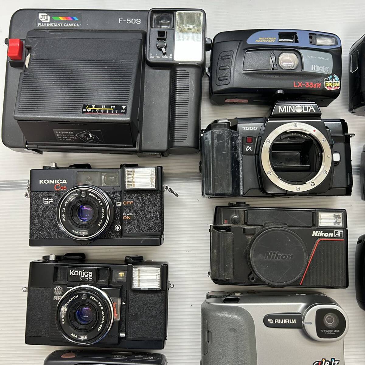 1円~フィルムカメラまとめ Nikon FUJI MAMIYA FUJIFILM OLYMPUS MINOLTA KONICA FUJICA RICOH など (ジャンク品 動作未確認 GK70116)の画像2