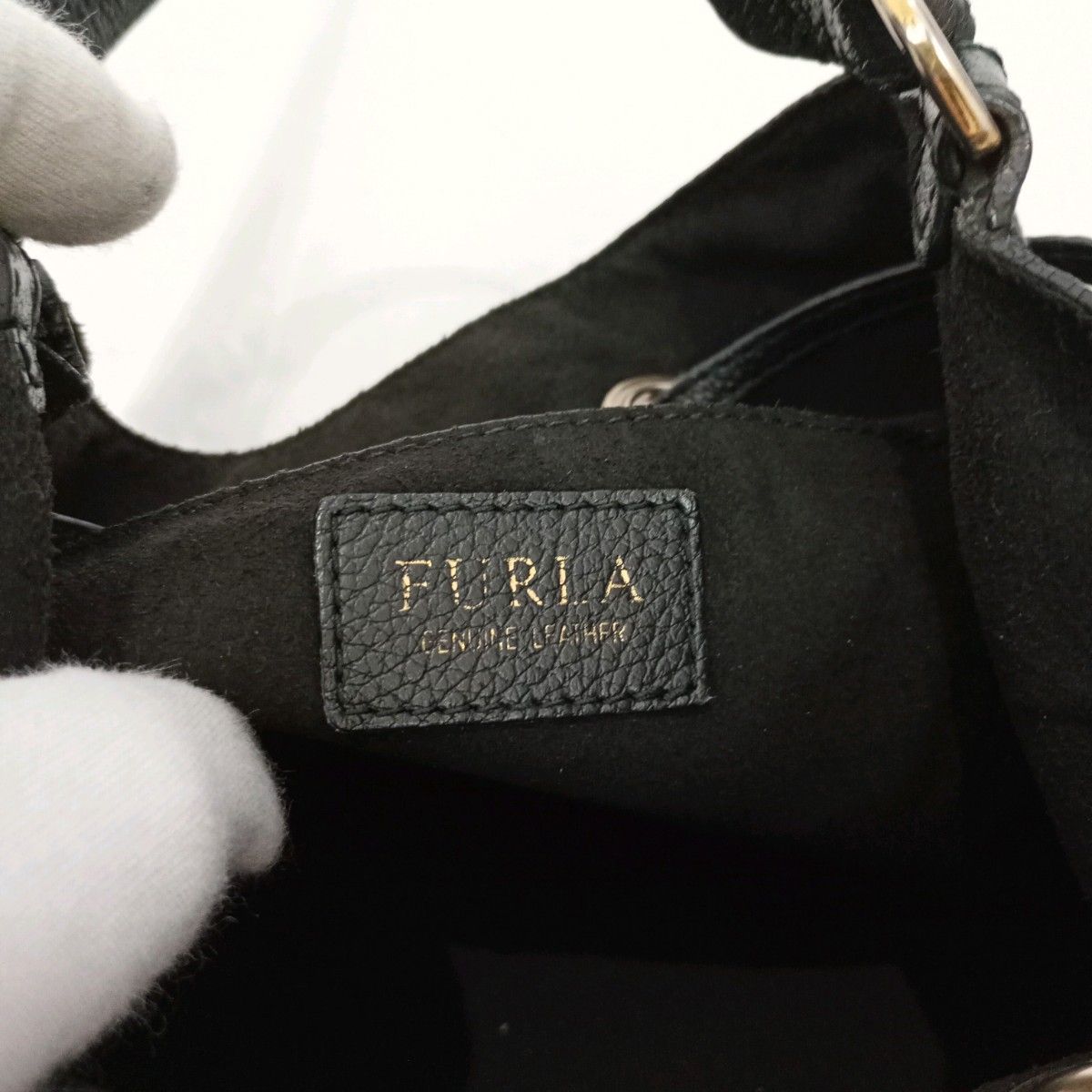 【美品】  FURLA　フルラ　コスタンザ　 レザー ショルダーバッグ 巾着型 肩掛け　ブラック　お出掛け　ミニ 人気型　