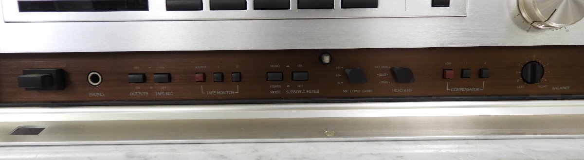 ☆ Accuphase アキュフェーズ C-222 コントロールアンプ ☆中古☆_画像4