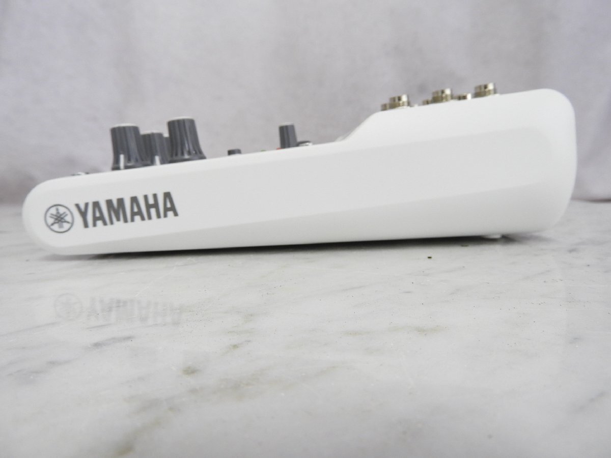 * YAMAHA Yamaha AG03MK2 mixing console box attaching * used *