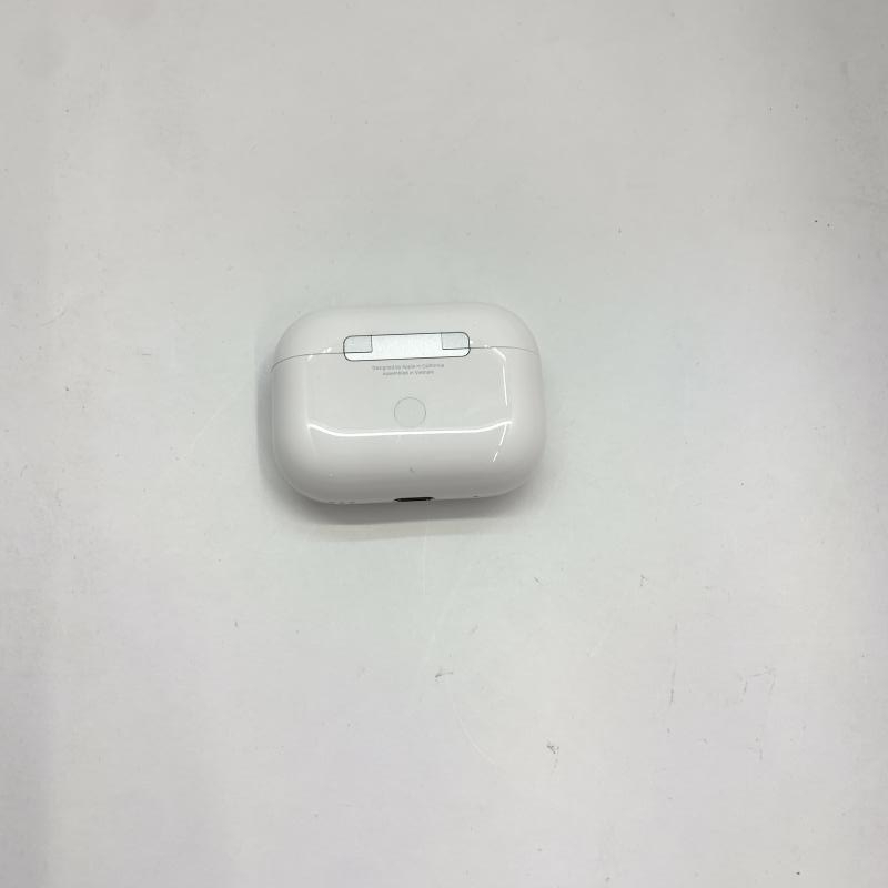 【中古】Apple MagSafe充電ケース(USB-C)付きAirPods Pro(第2世代) MTJV3J/A[240010421857]_画像2