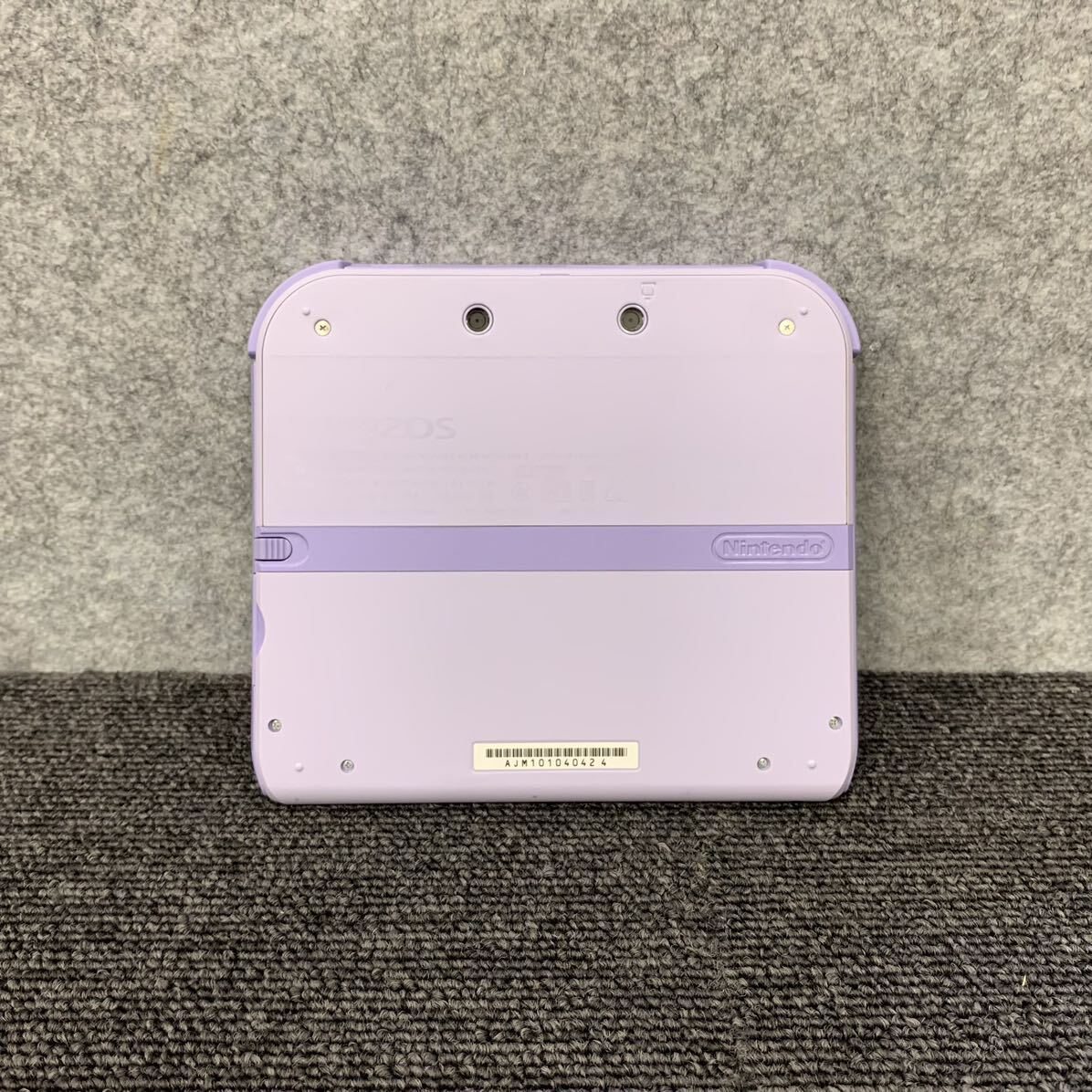 ◎【売り切り】Nintendo（任天堂）ニンテンドー2DS FTR-001 ※初期化済み_画像2