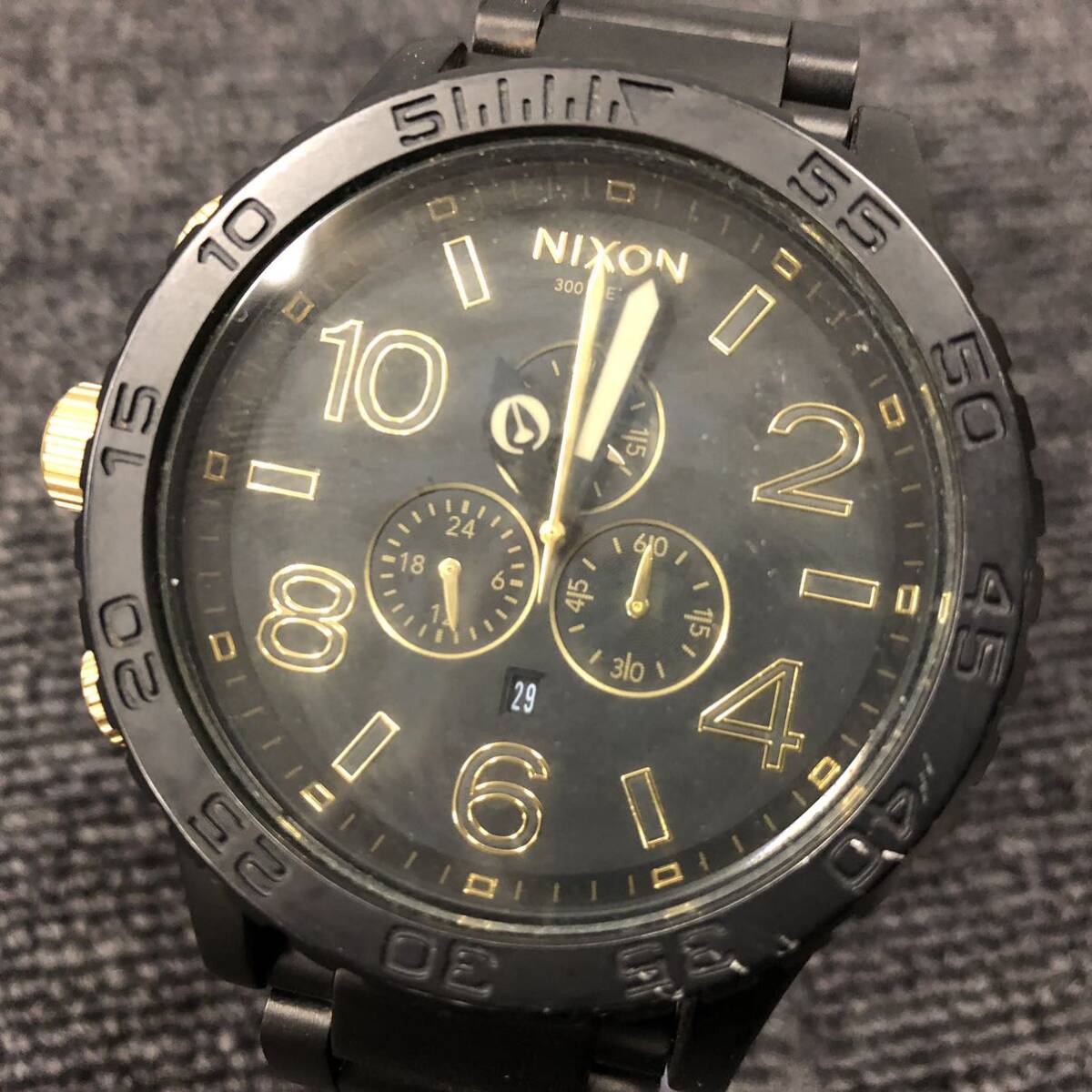 □【売り切り】NIXON ニクソン クロノグラフ SIMPLIFY THE 51-30CHRONO 15Gクォーツ 腕時計の画像1