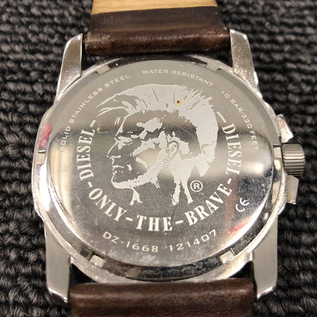 ★【売り切り】DIESEL ディーゼル ONLY THE BRAVE デイト クォーツ 腕時計 DZ-1668 121407の画像8