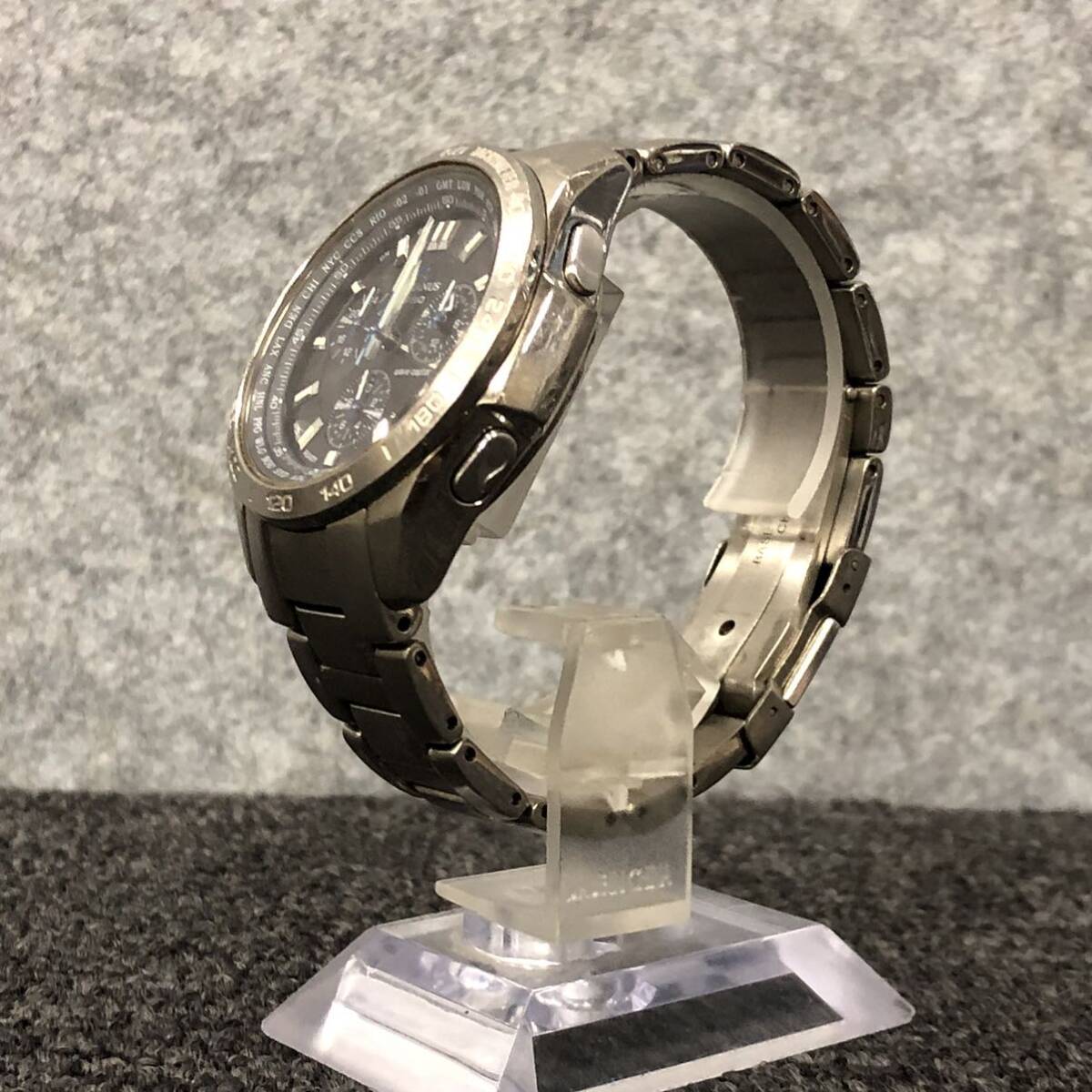 ![ selling out ]CASIO Casio OCEANUS chronograph radio wave solar wristwatch OCW-600