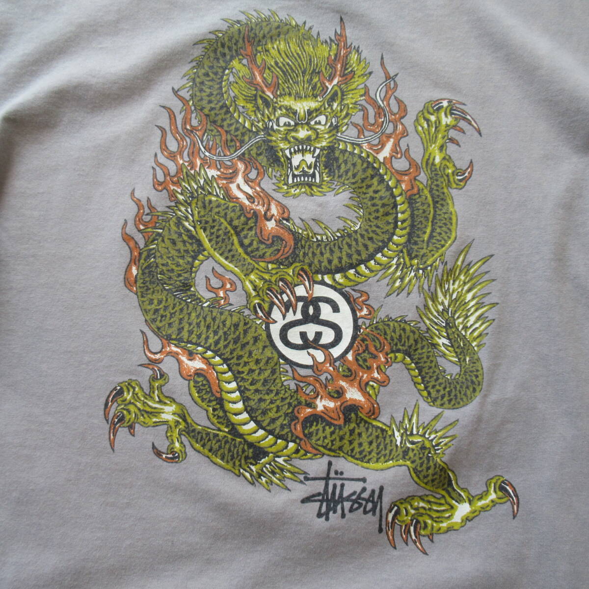 即決送込 L 90s 2nd ドラゴン STUSSY USA製 T-shirt Tee 半袖 即決送込 L 90s 2nd ドラゴン STUSSY USA製 T-shirt Tee 半袖