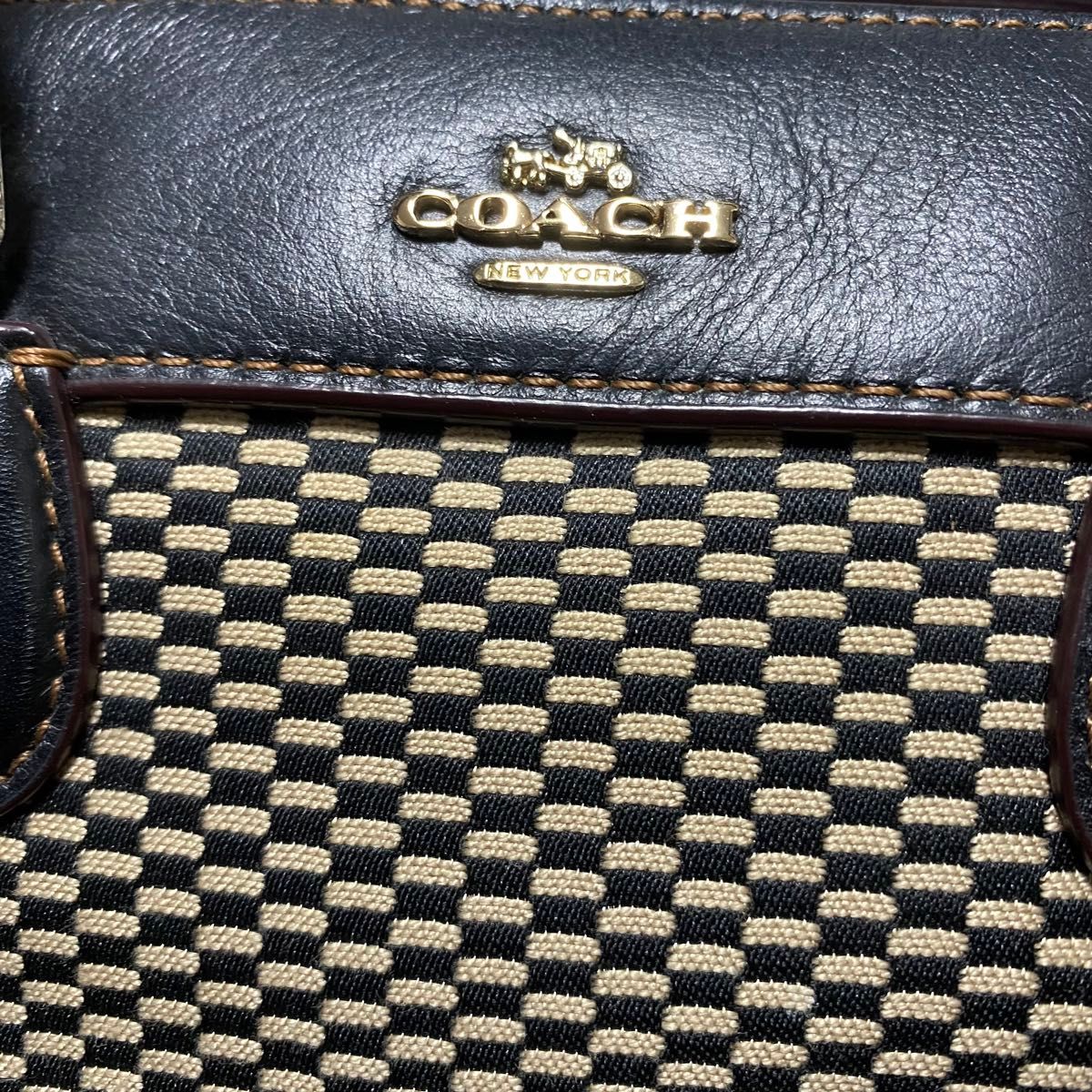 美品COACHコーチ　2wayバッグ　ミニボストンバッグ　ショルダーバッグ　黒金　レザーキャンバス