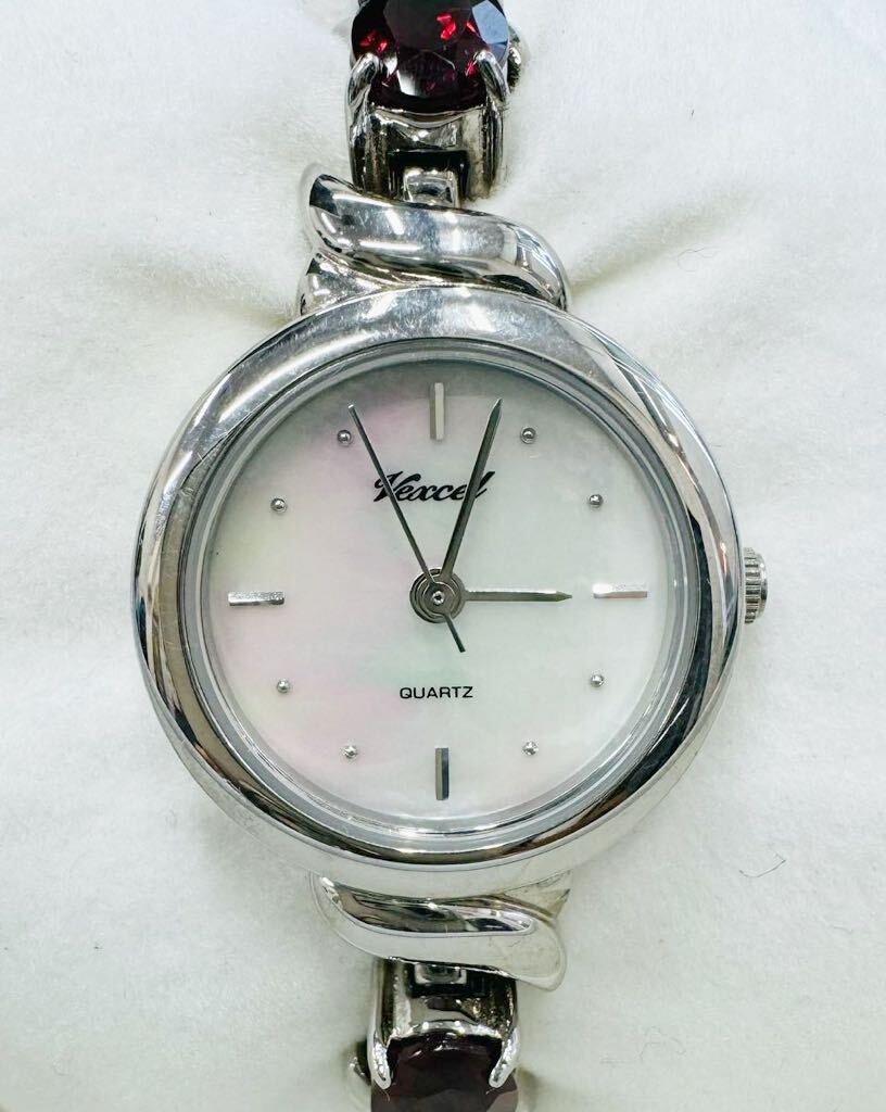 Vexcel レディース美品腕時計 不動品 シェル文字盤の画像1